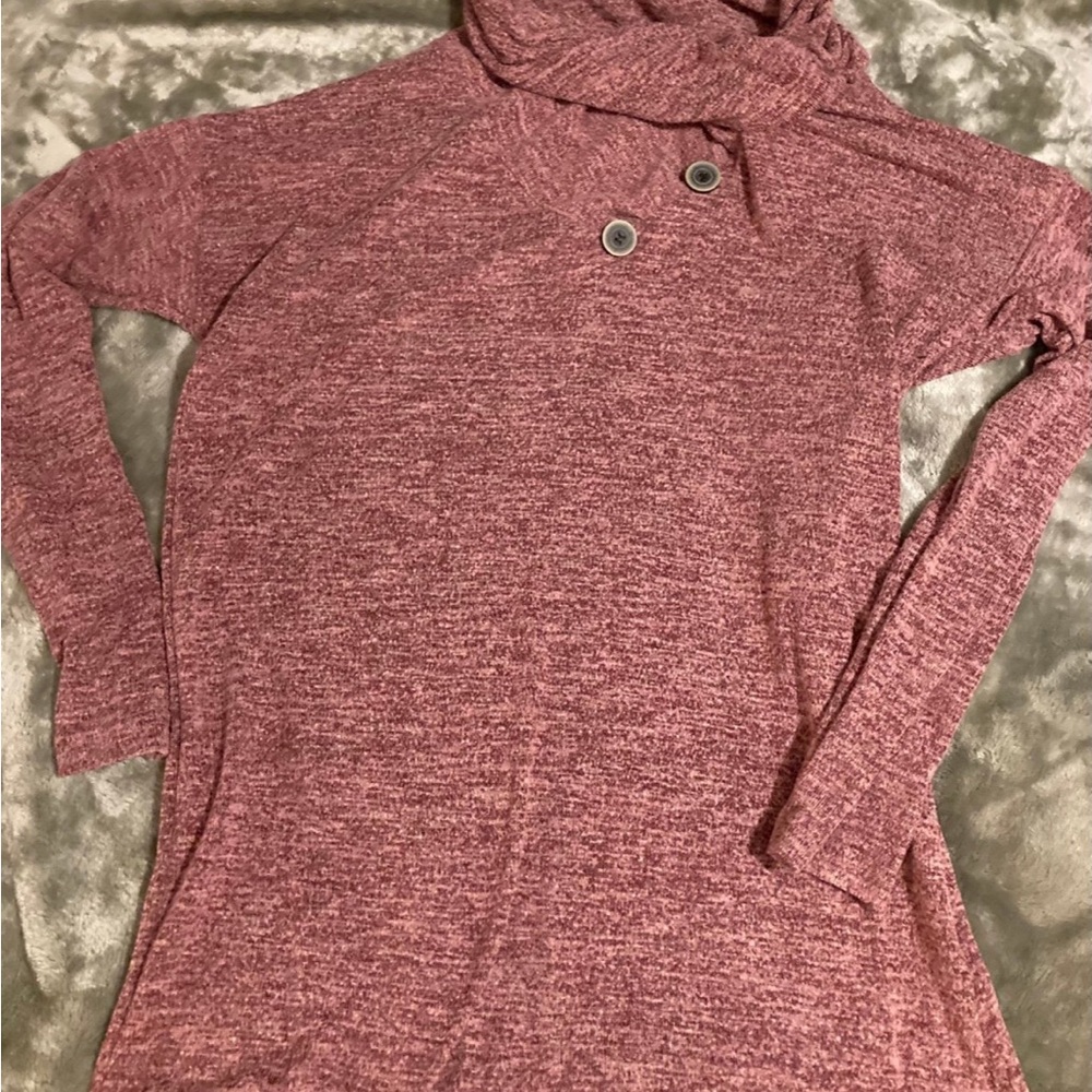 Women's Long Sleeve Cowl